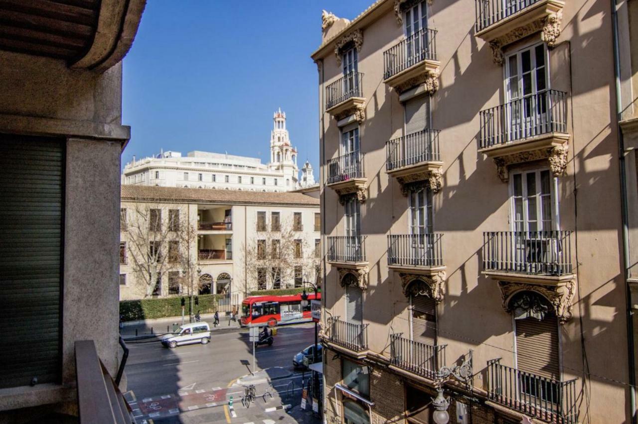 Central Station. Free Wifi & Terrace Valencia Exterior photo